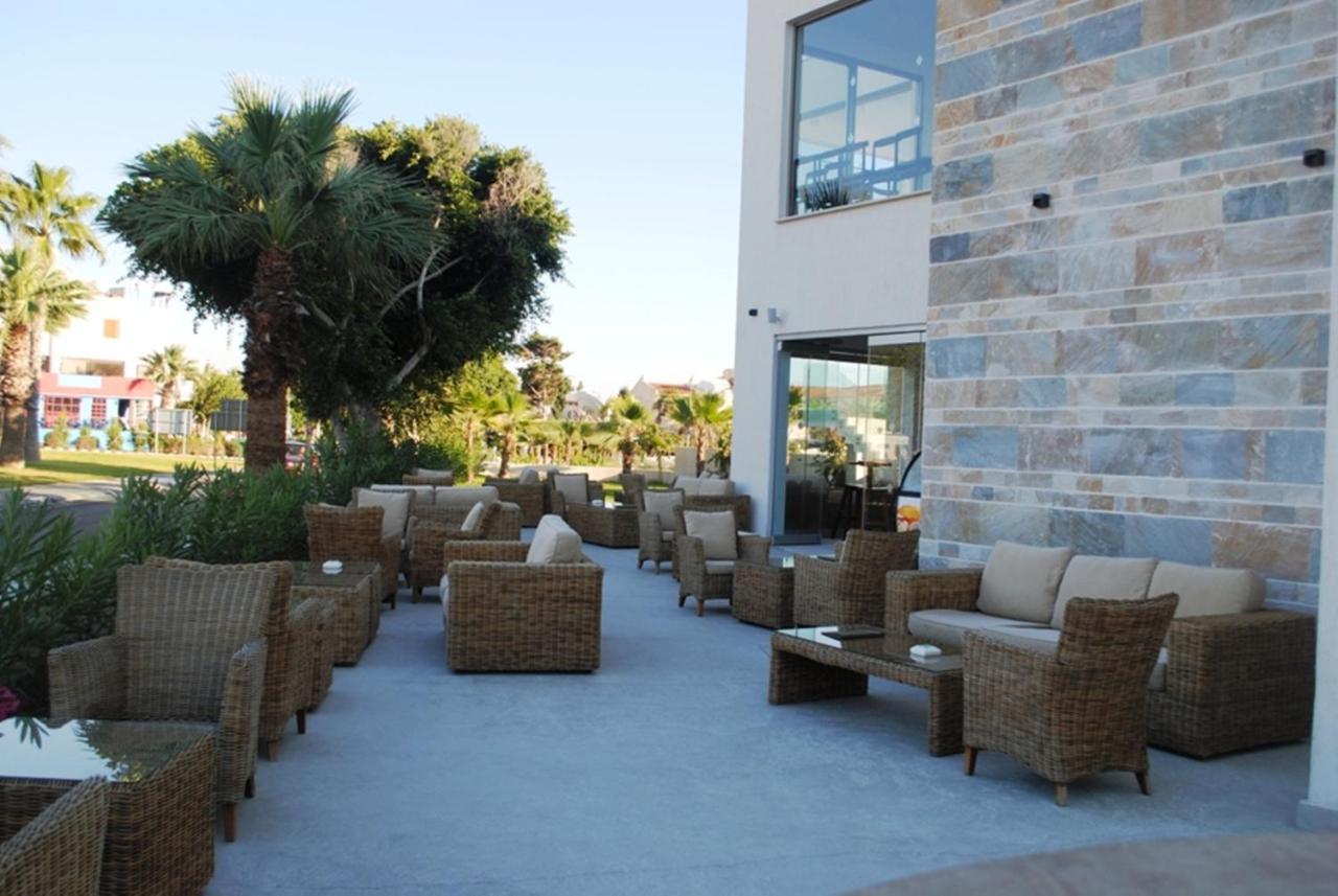 Gold Lagoon Kosher Hotel - By Amphora Hotel & Suites Paphos Exteriör bild