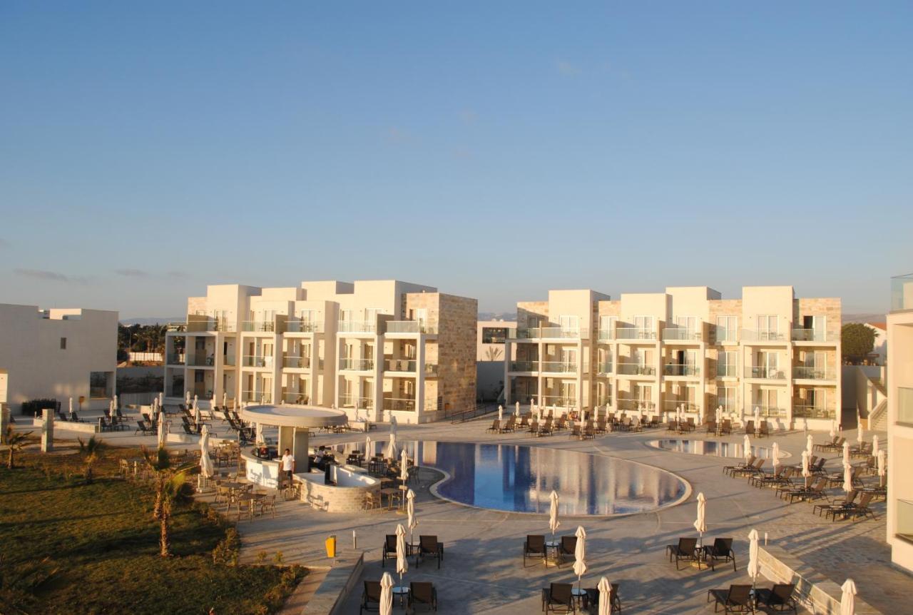 Gold Lagoon Kosher Hotel - By Amphora Hotel & Suites Paphos Exteriör bild