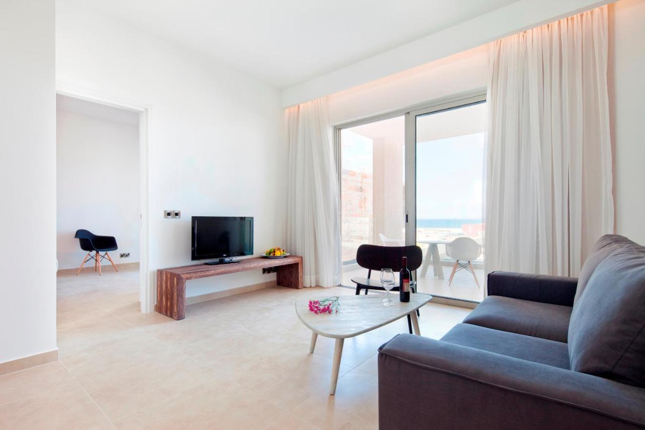 Gold Lagoon Kosher Hotel - By Amphora Hotel & Suites Paphos Exteriör bild