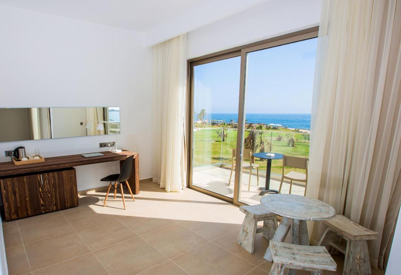 Gold Lagoon Kosher Hotel - By Amphora Hotel & Suites Paphos Exteriör bild
