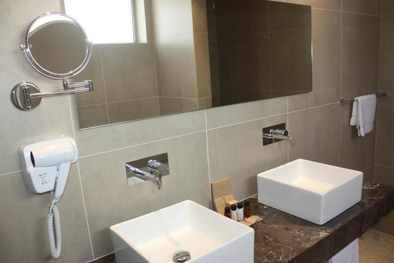 Gold Lagoon Kosher Hotel - By Amphora Hotel & Suites Paphos Exteriör bild