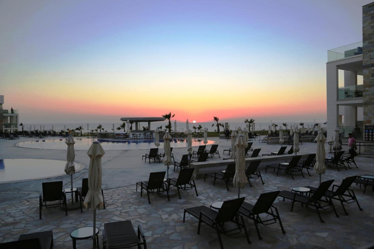 Gold Lagoon Kosher Hotel - By Amphora Hotel & Suites Paphos Exteriör bild